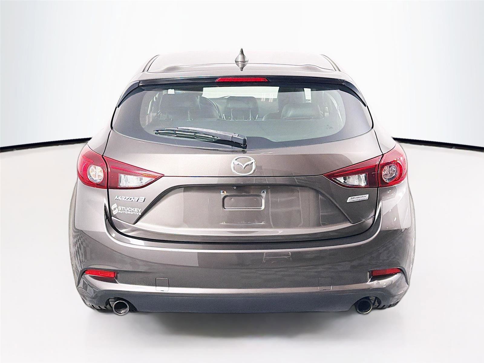 Used 2017 MAZDA MAZDA3 Grand Touring image 6