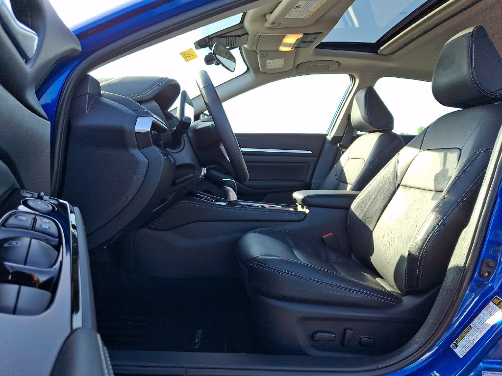 Certified 2025 Nissan Altima 2.5 SL FWD image 14