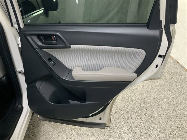 Used 2018 Subaru Forester 2.5i Premium AWD/4WD image 20