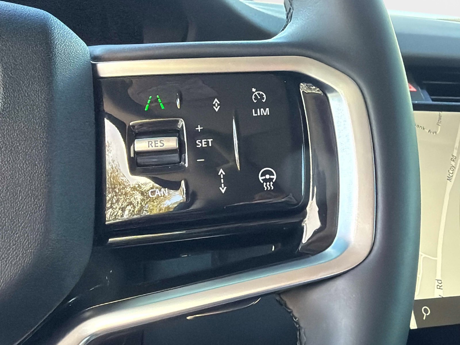 Used 2025 Land Rover Discovery Sport S image 50