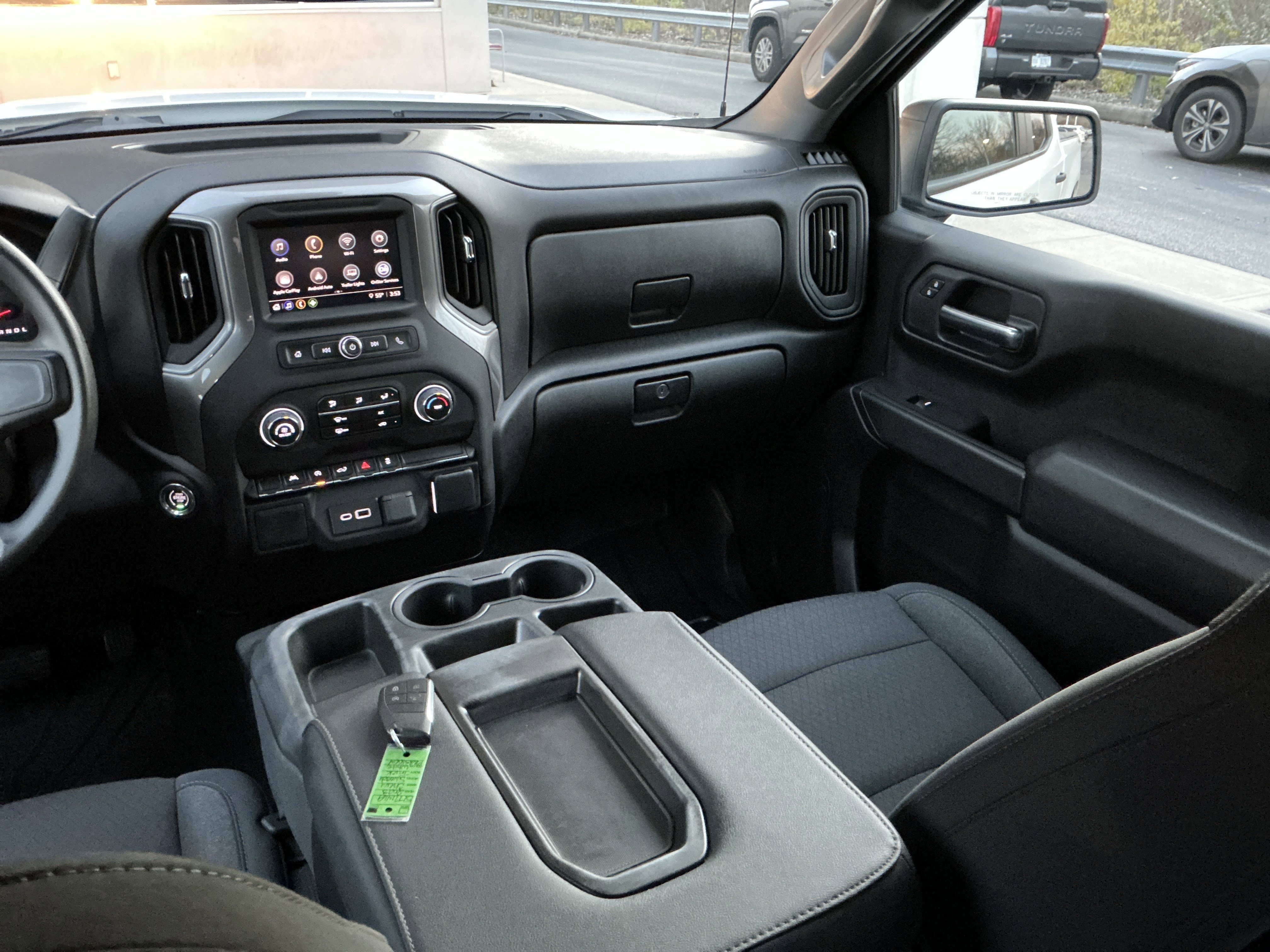 Used 2023 Chevrolet Silverado 1500 Custom image 16