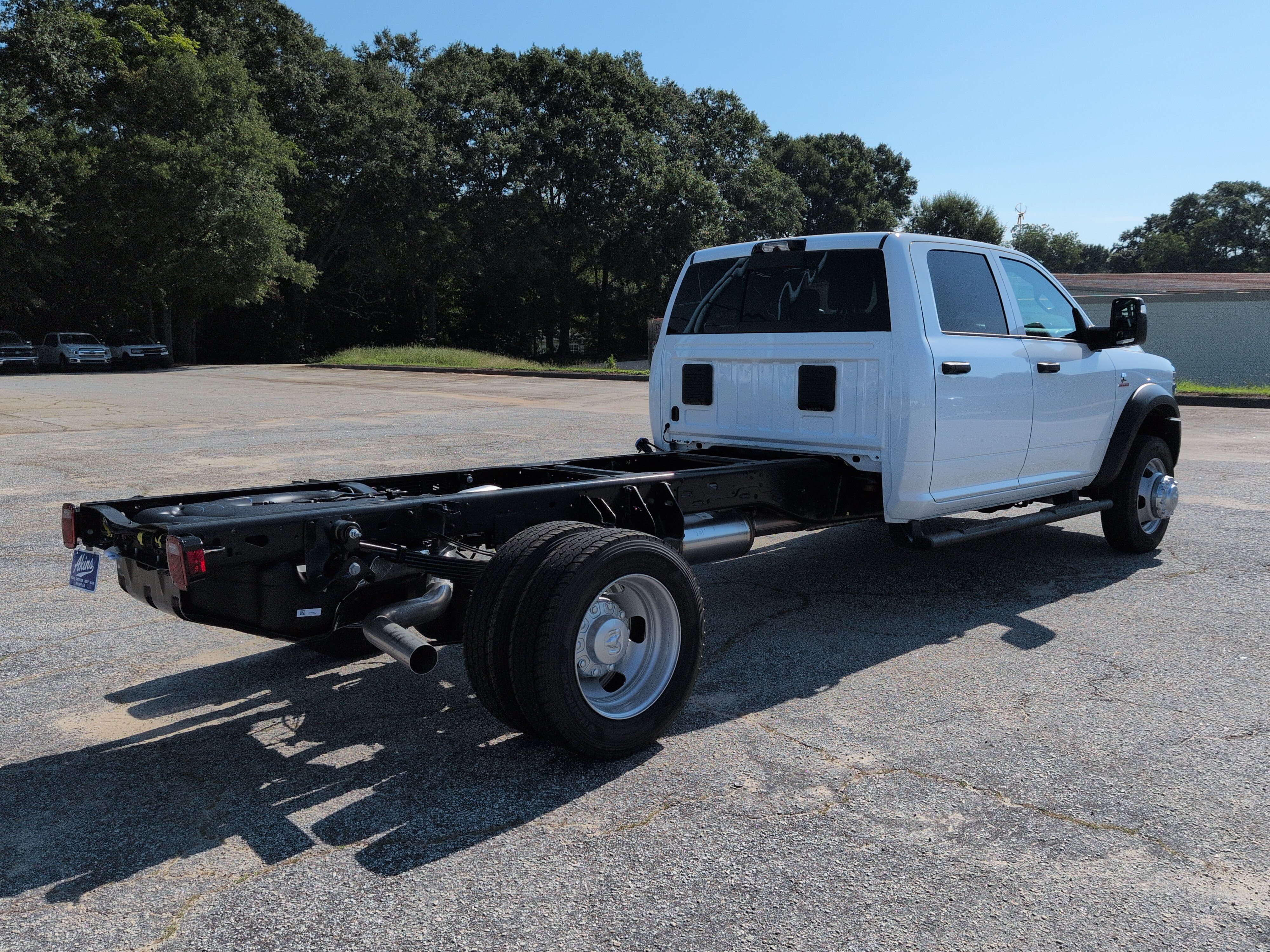 New 2026 RAM 5500 Tradesman AWD/4WD image 3