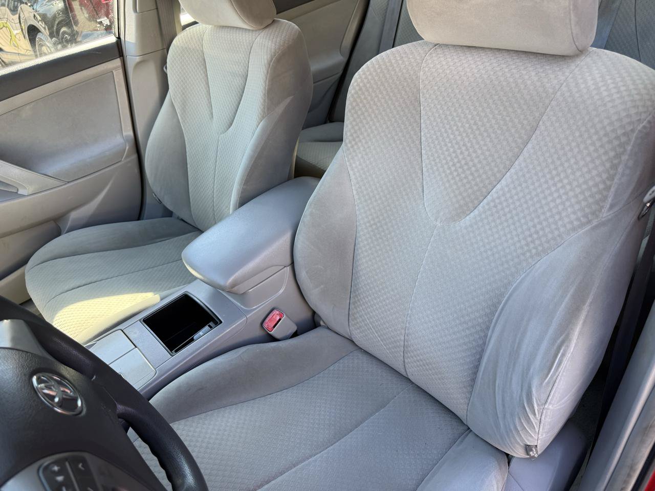 Used 2008 Toyota Camry LE FWD image 6