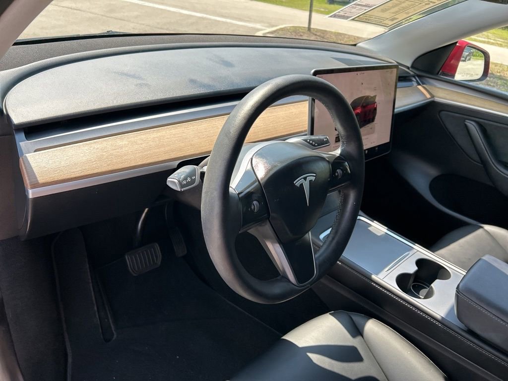 Used 2023 Tesla Model Y Long Range image 22