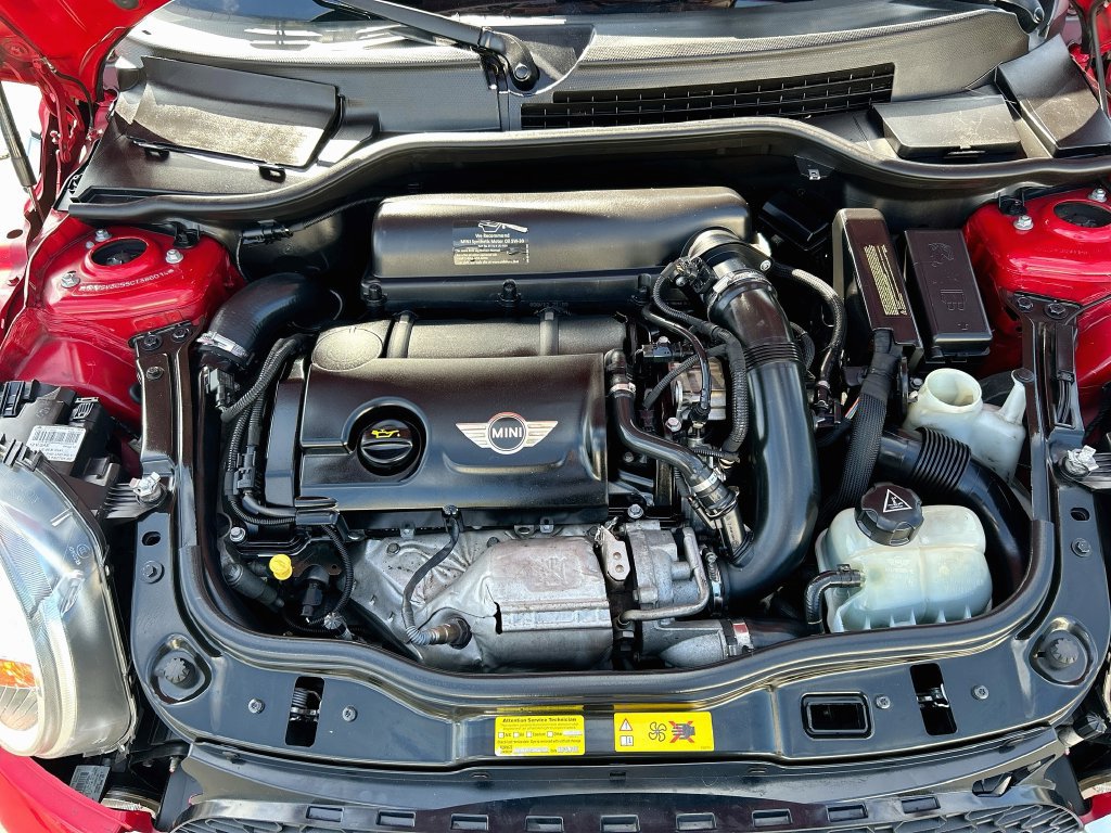 Used 2012 MINI Cooper S FWD image 29