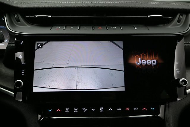 New 2026 Jeep Grand Cherokee Altitude AWD/4WD image 40
