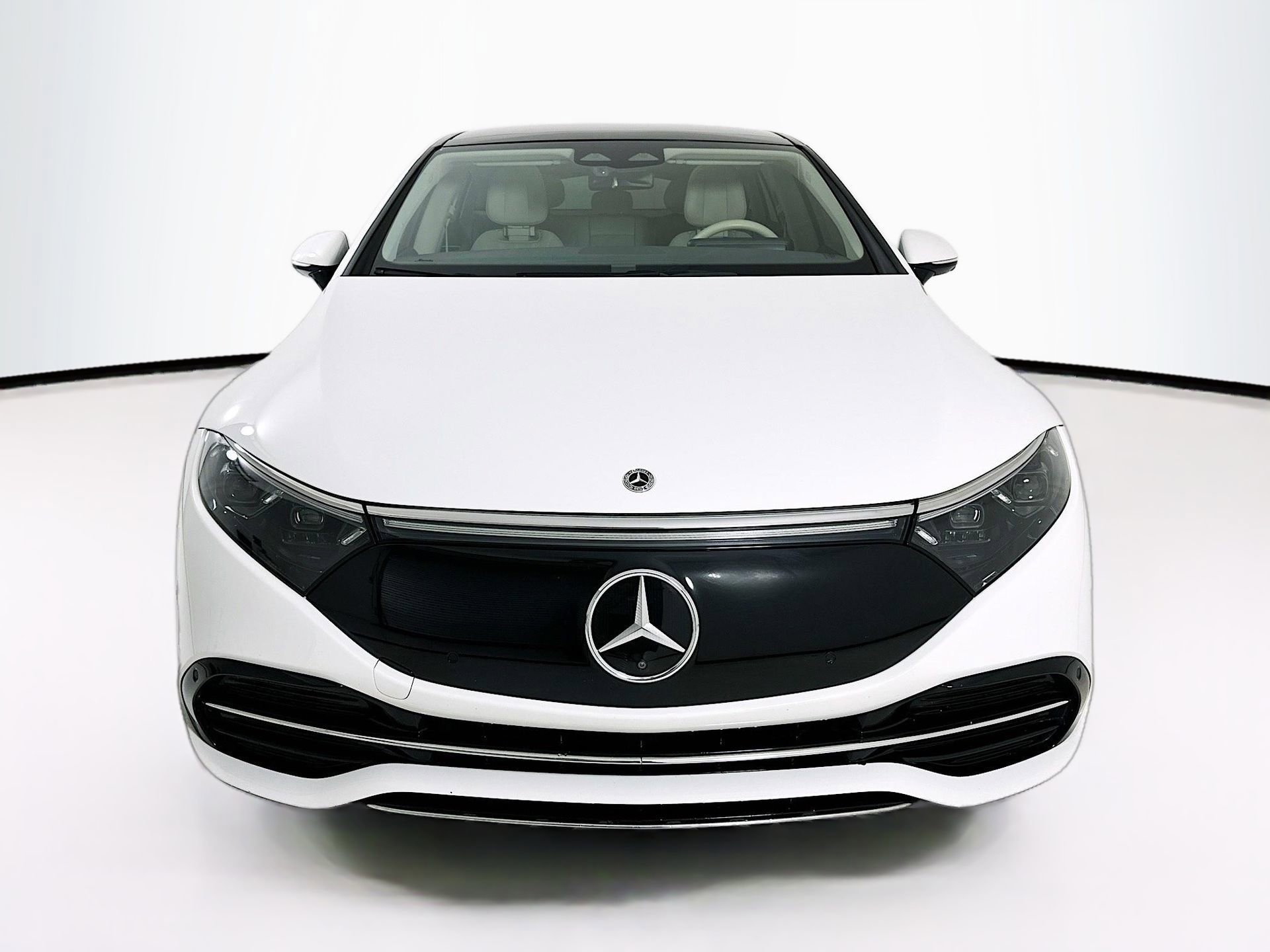 Used 2023 Mercedes-Benz EQS 450+ Sedan image 2