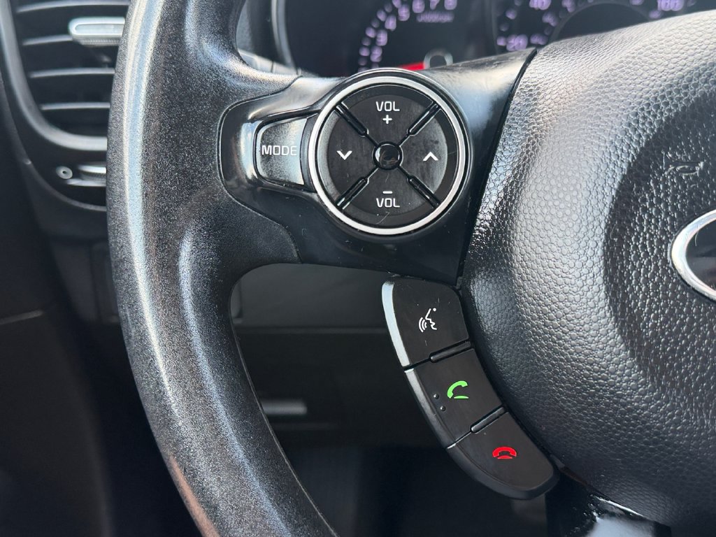 Used 2016 Kia Soul FWD image 20