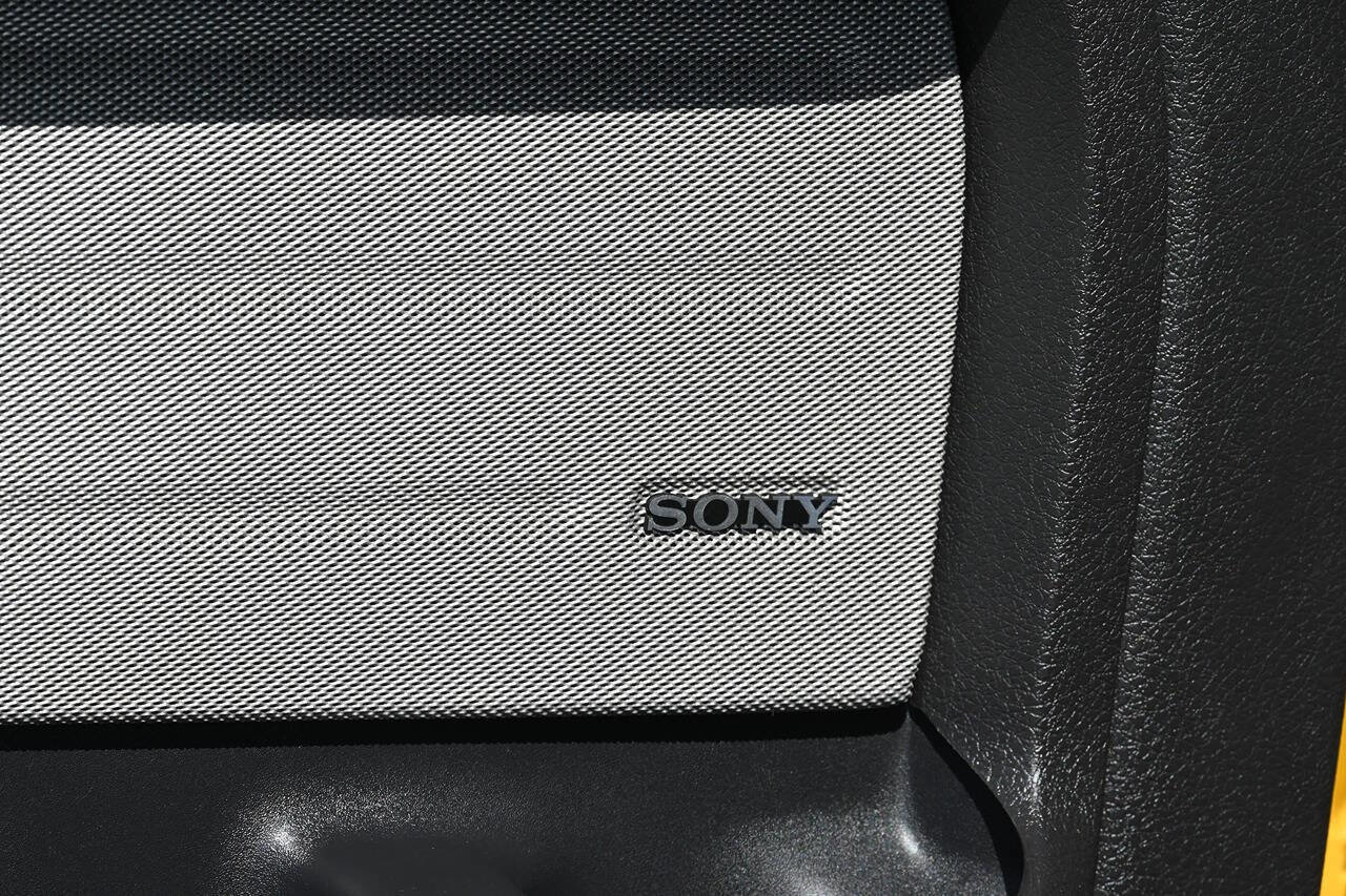 Used 2014 Ford F150 Lariat w/ Equipment Group 502A Luxury image 21