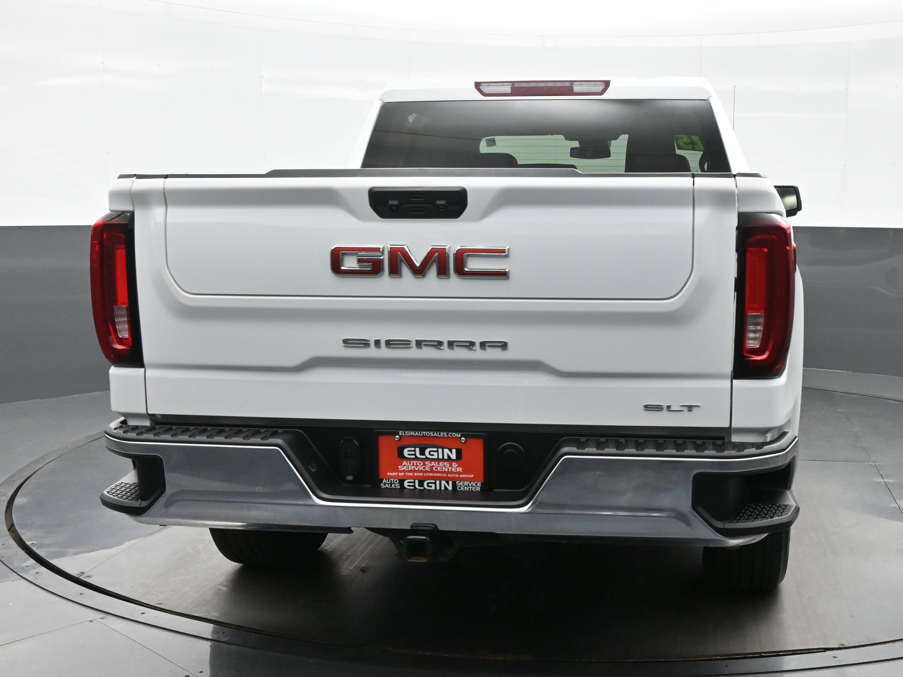 Used 2025 GMC Sierra 1500 SLT AWD/4WD image 5