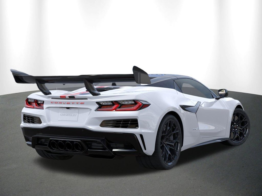 New 2027 Chevrolet Corvette ZR1 w/ ZR1 Carbon Fiber Aero Package RWD image 5