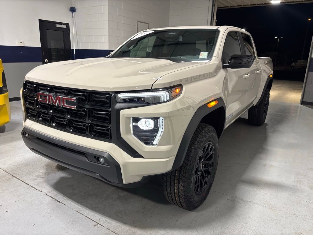 New 2026 GMC Canyon Elevation w/ Convenience Package RWD image 34