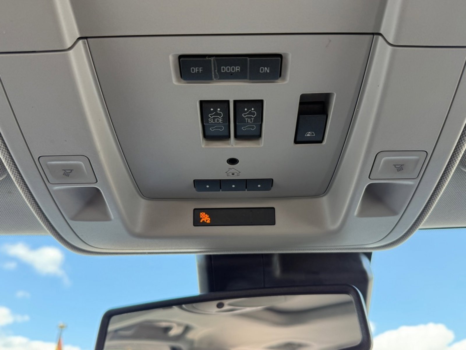 Used 2018 GMC Sierra 1500 Denali image 34