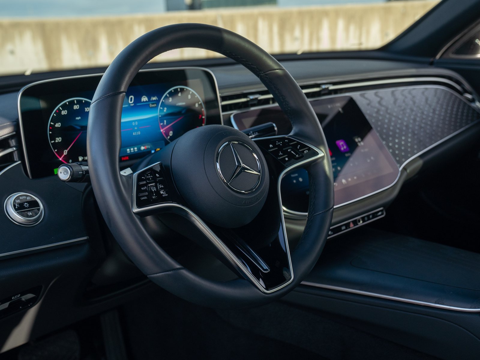 Used 2026 Mercedes-Benz E 350 4MATIC Sedan image 18