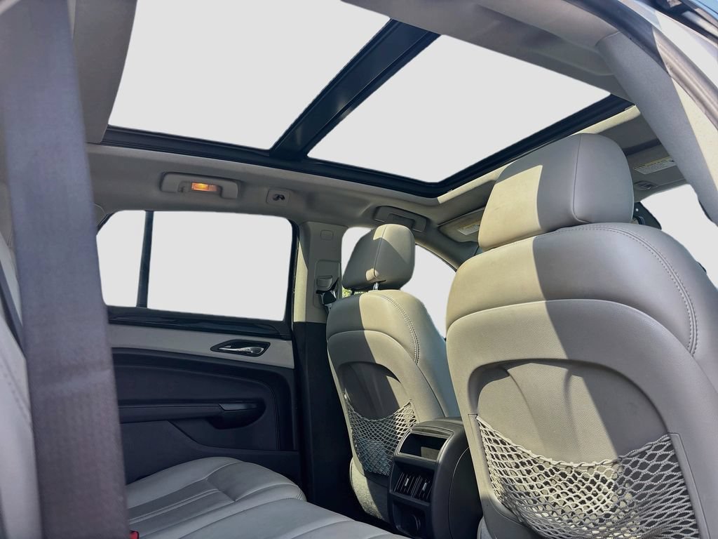 Used 2016 Cadillac SRX Luxury FWD image 19