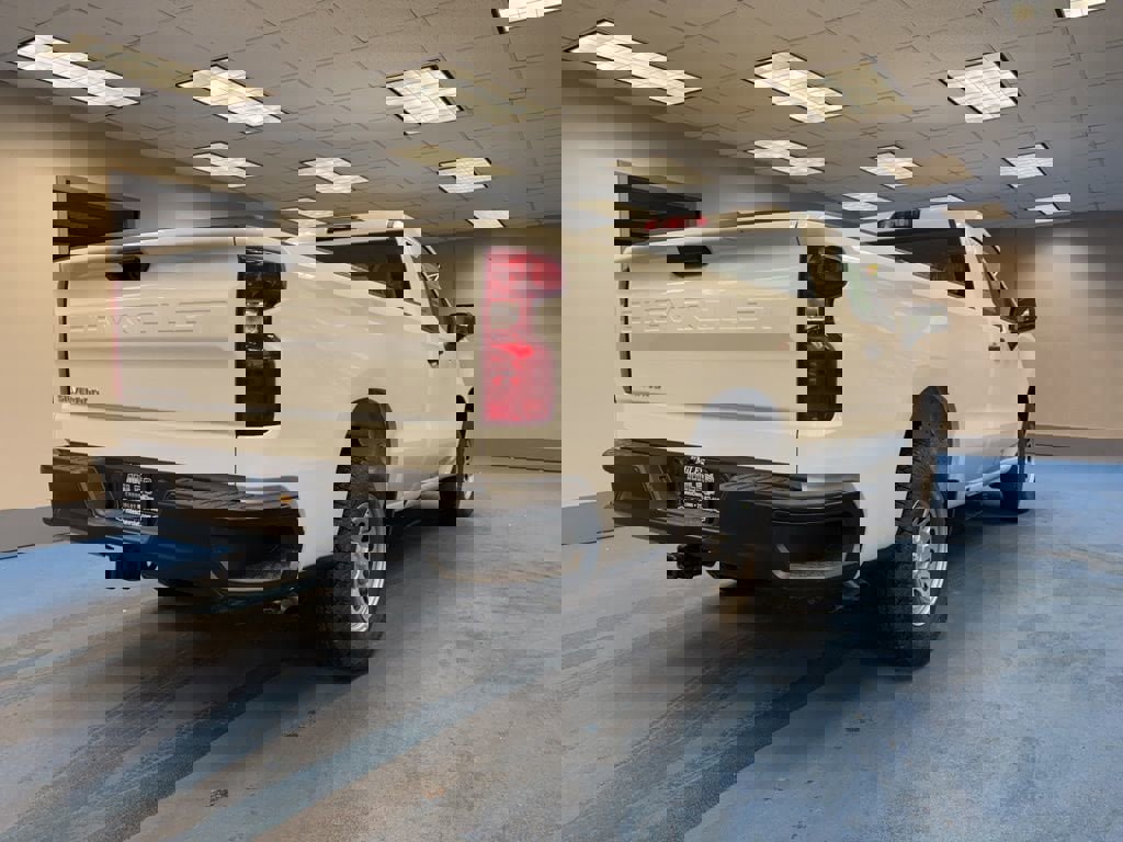 New 2026 Chevrolet Silverado 1500 W/T w/ Trailering Package image 2