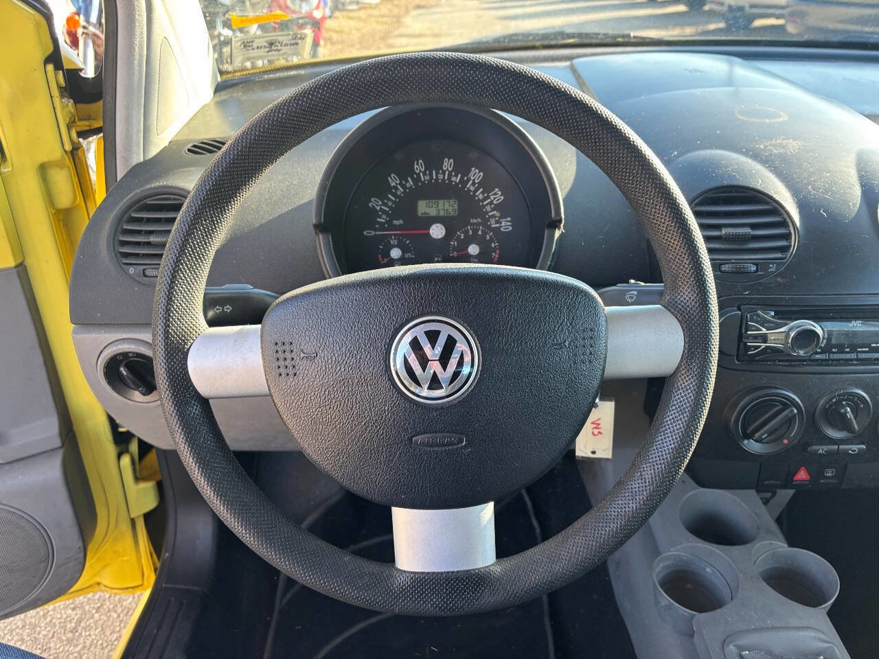 Used 2001 Volkswagen Beetle GL image 11