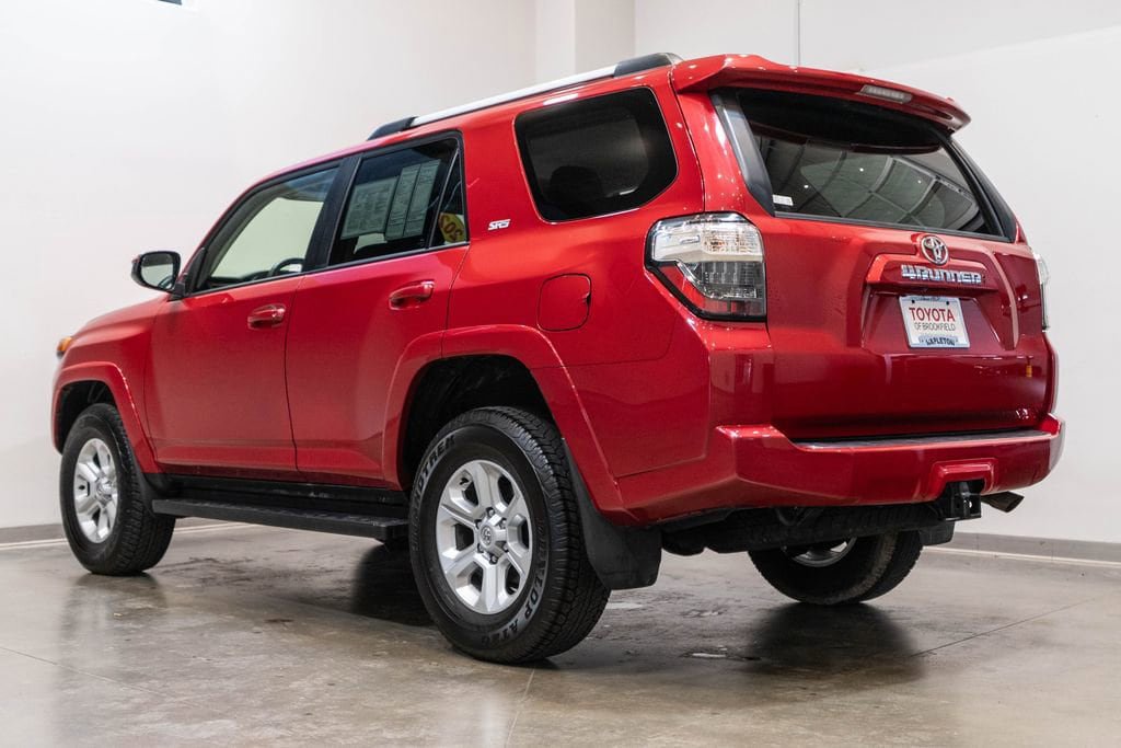 Used 2024 Toyota 4Runner SR5 AWD/4WD image 7
