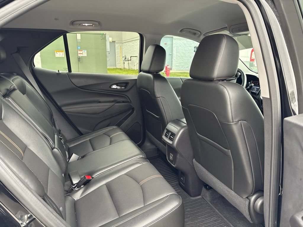 Used 2024 Chevrolet Equinox Premier FWD image 13