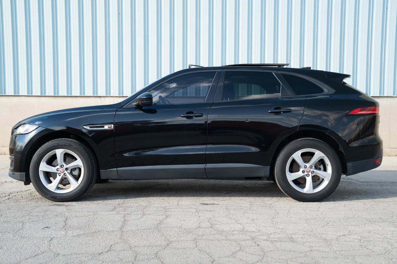Used 2017 Jaguar F-PACE Premium image 6