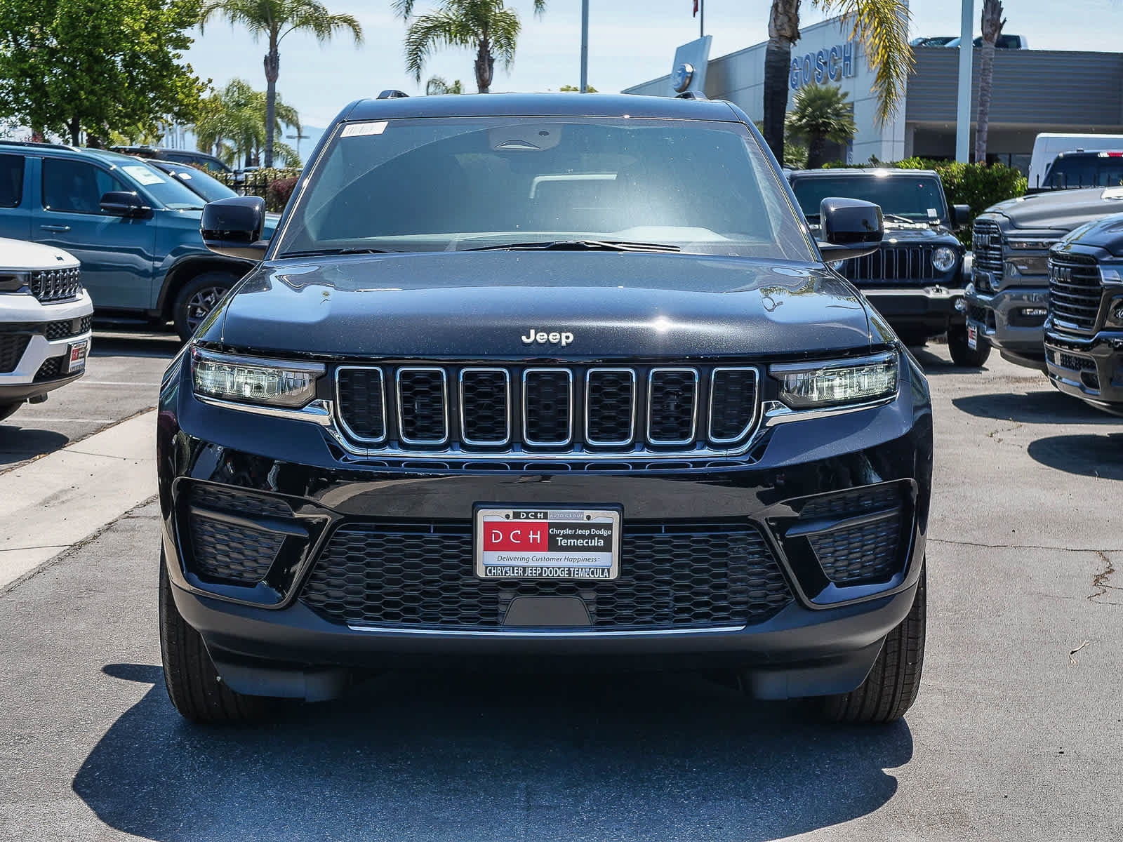 New 2026 Jeep Grand Cherokee Laredo AWD/4WD image 2