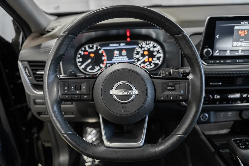 Used 2023 Nissan Rogue SV w/ SV Premium B Package AWD/4WD image 28