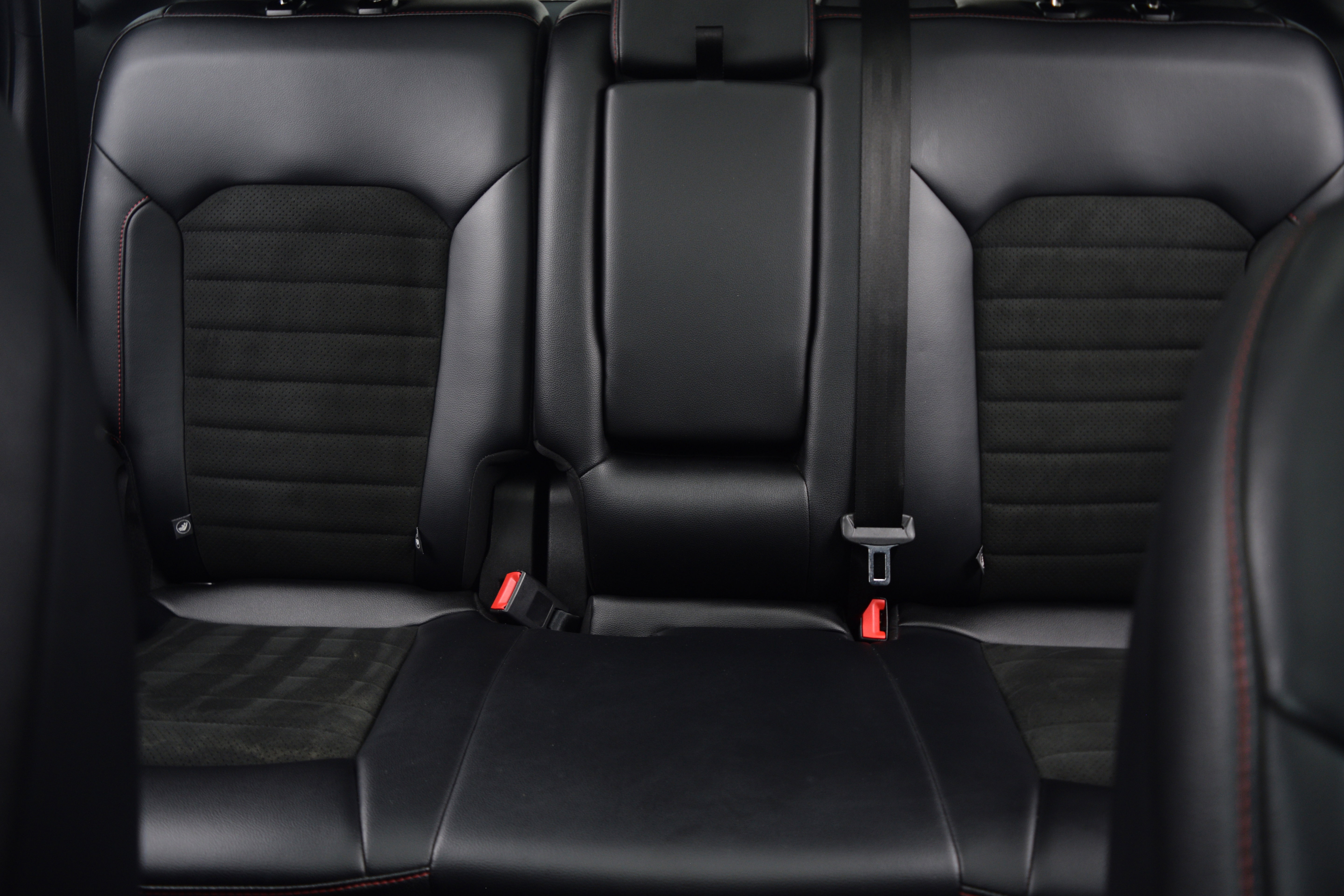 Used 2023 Ford Edge ST-Line image 15