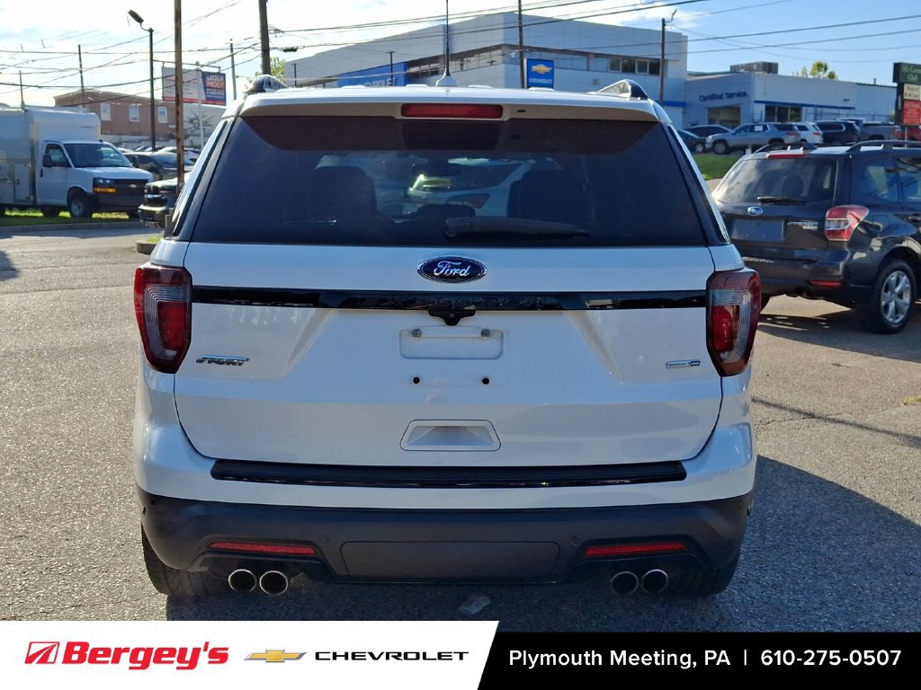 Used 2018 Ford Explorer Sport w/ Equipment Group 401A AWD/4WD image 6