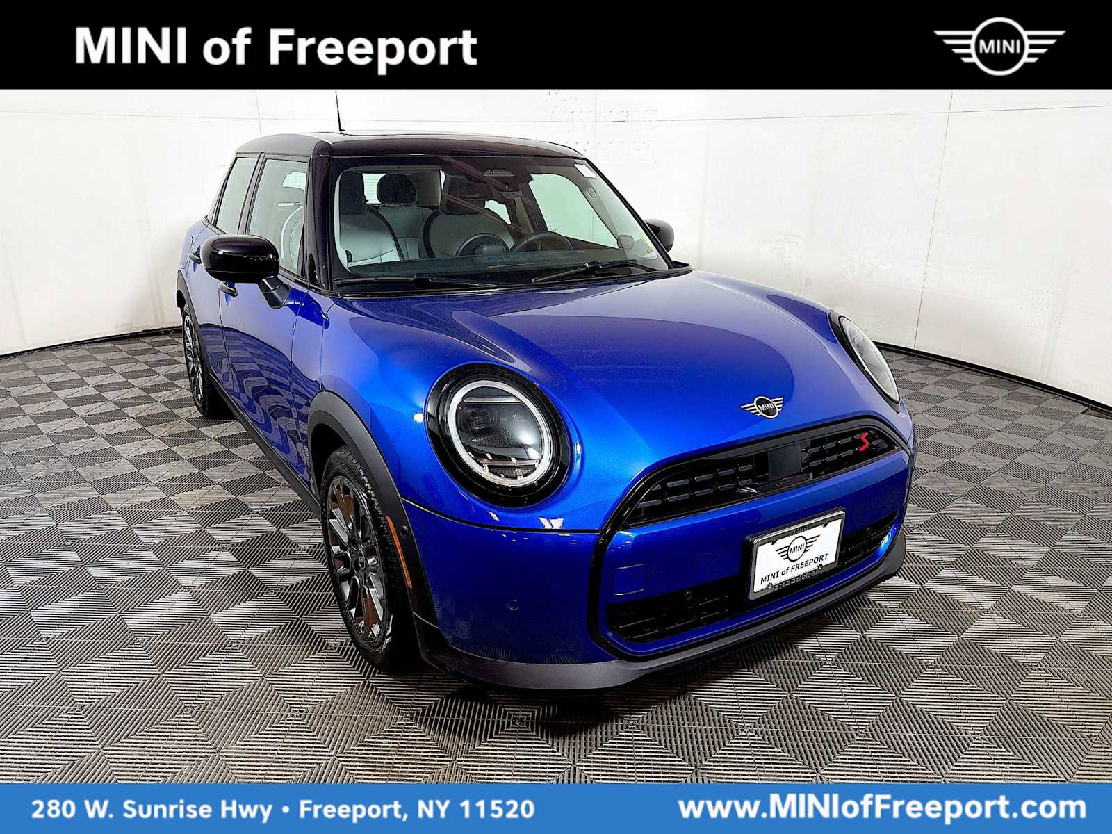 Certified 2025 MINI Cooper S FWD image 1