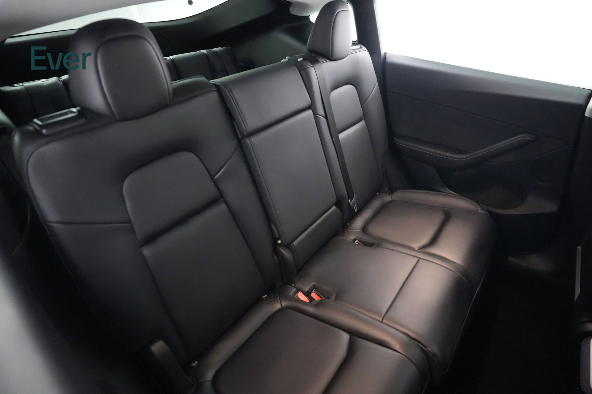 Used 2023 Tesla Model Y Long Range image 5