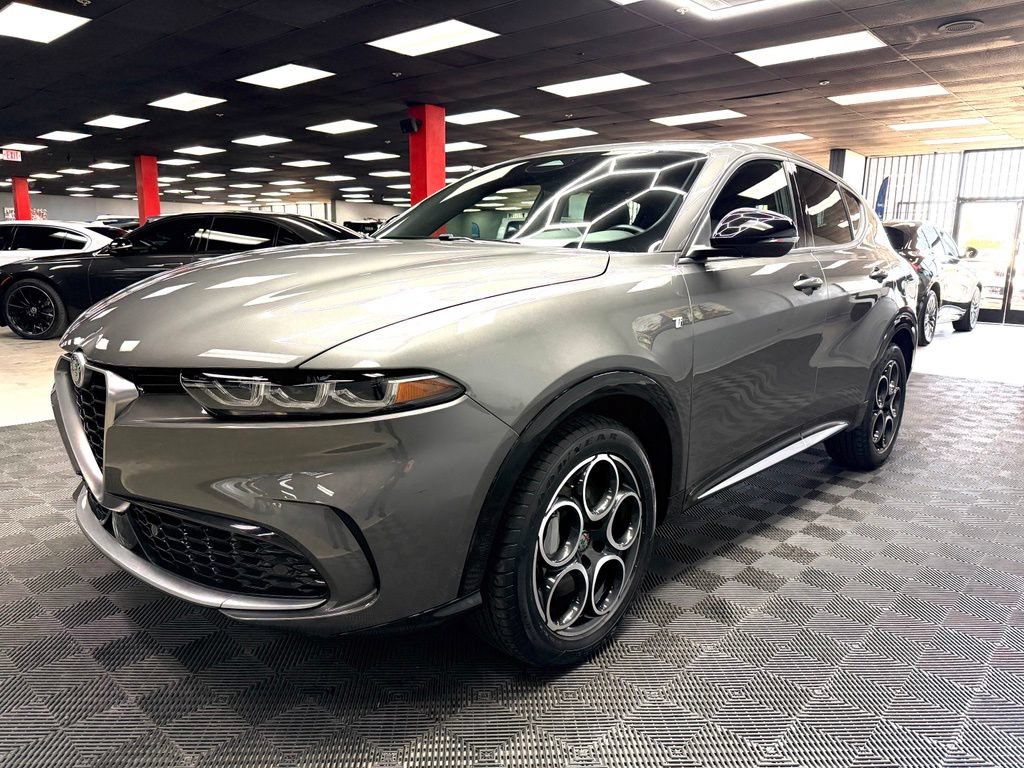 Used 2024 Alfa Romeo Tonale Ti AWD/4WD image 7