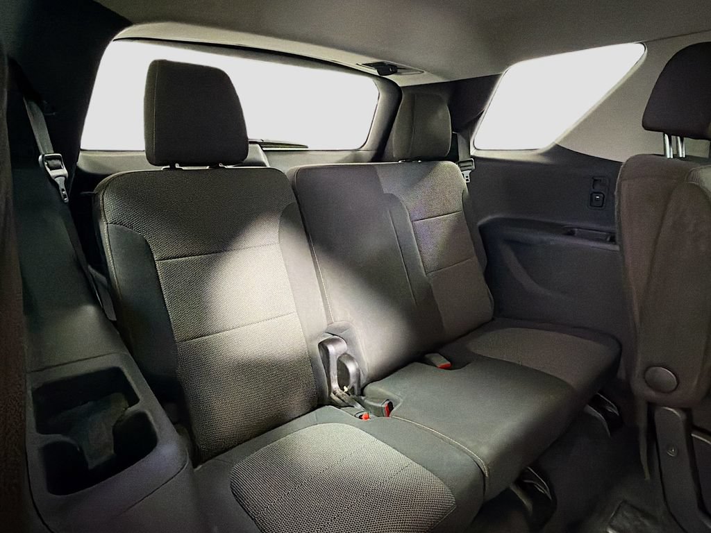 Used 2019 Chevrolet Traverse LT FWD image 28
