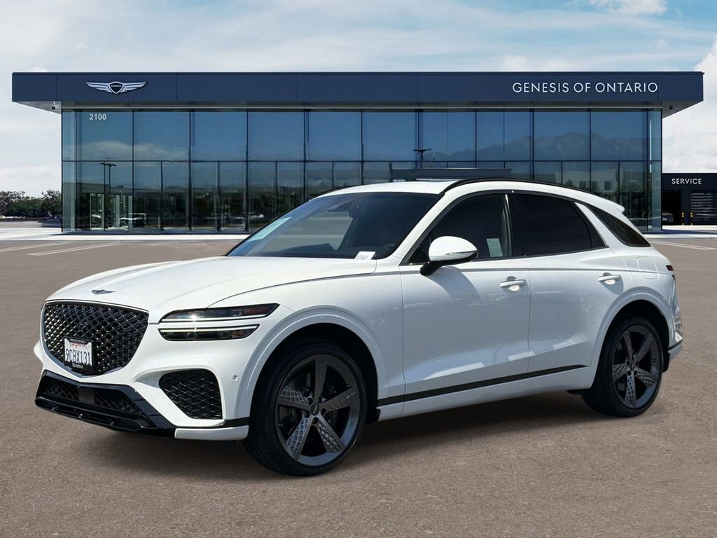 Used 2023 Genesis GV70 2.5T Sport Prestige w/ Sport Prestige Package image 3