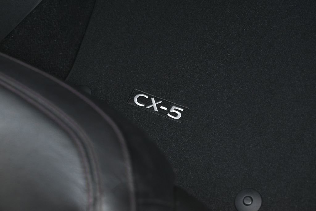 Used 2023 MAZDA CX-5 Carbon Edition AWD/4WD image 33