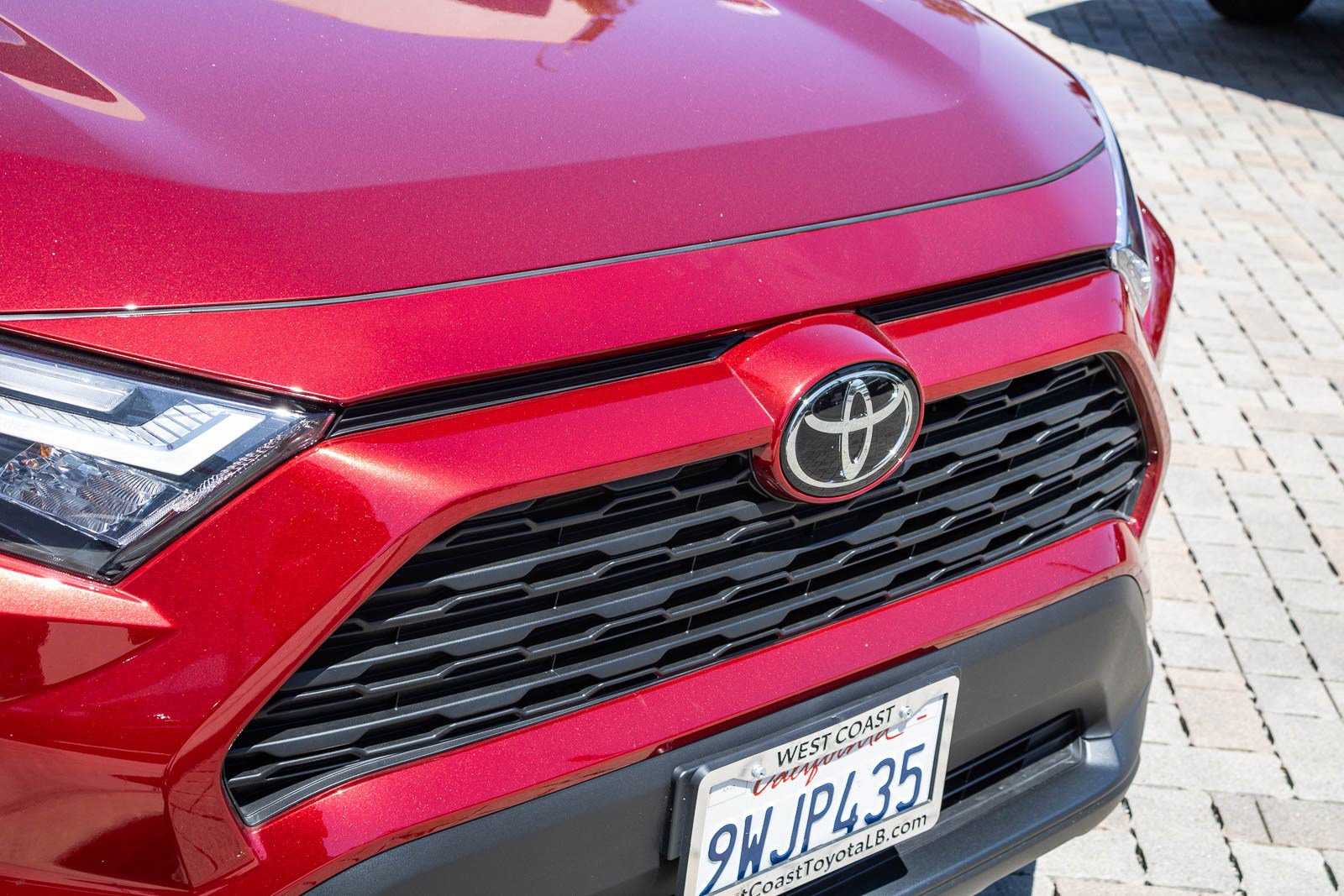 Used 2025 Toyota RAV4 LE FWD image 6