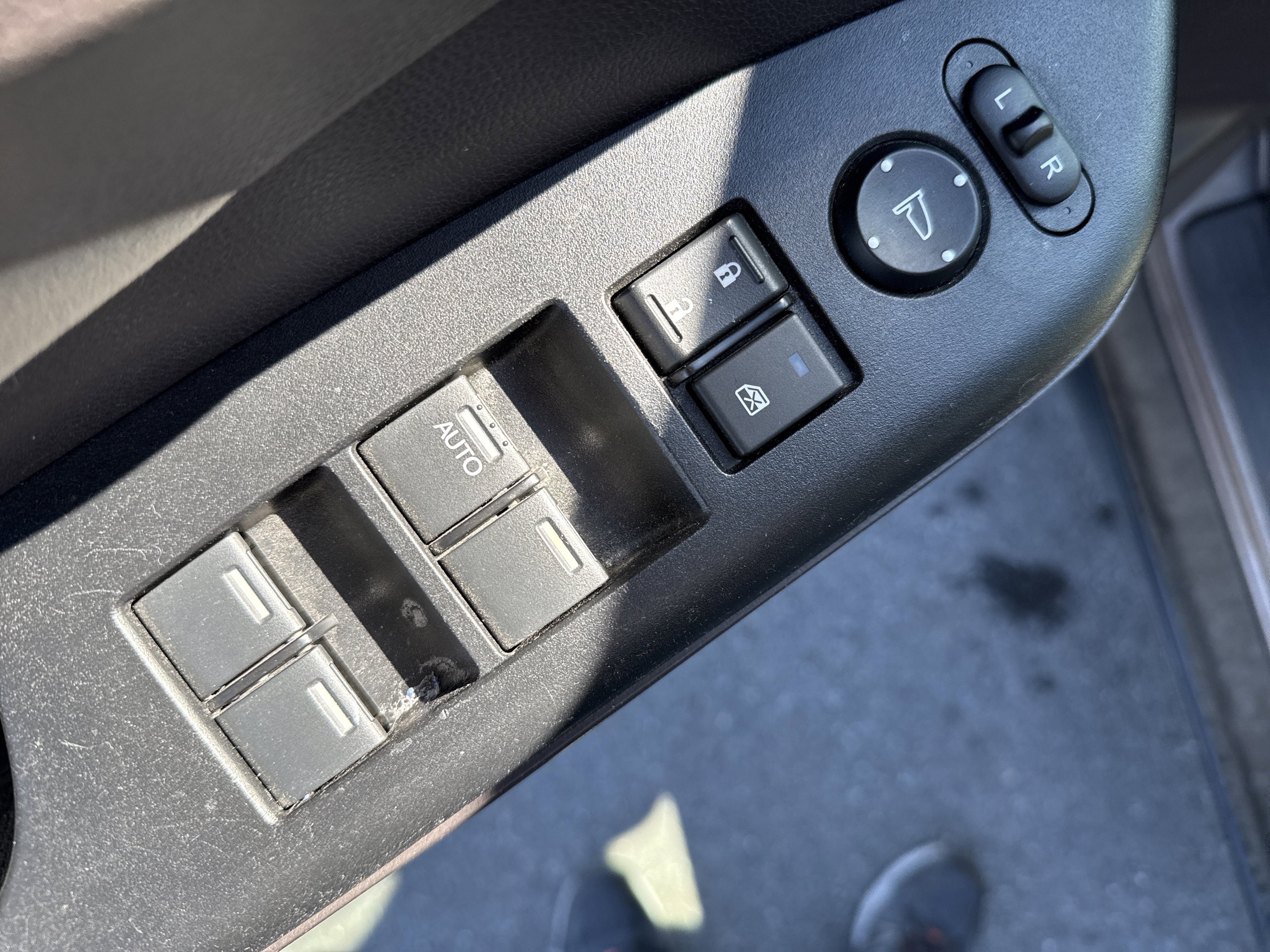 Used 2013 Honda CR-V EX image 16