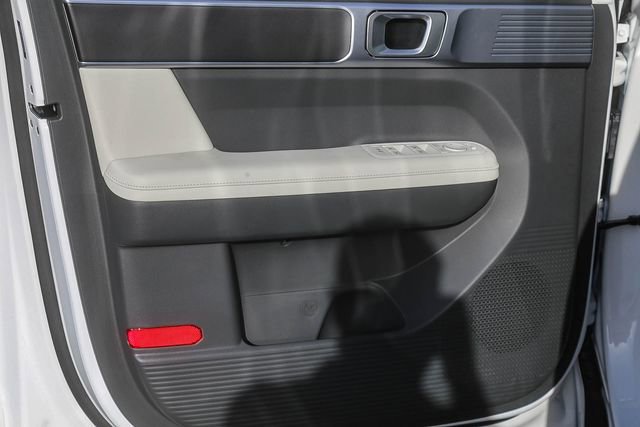 Certified 2025 Hyundai Santa Fe SEL image 23