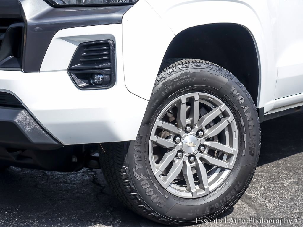 Used 2023 Chevrolet Colorado LT w/ LT Convenience Package AWD/4WD image 4