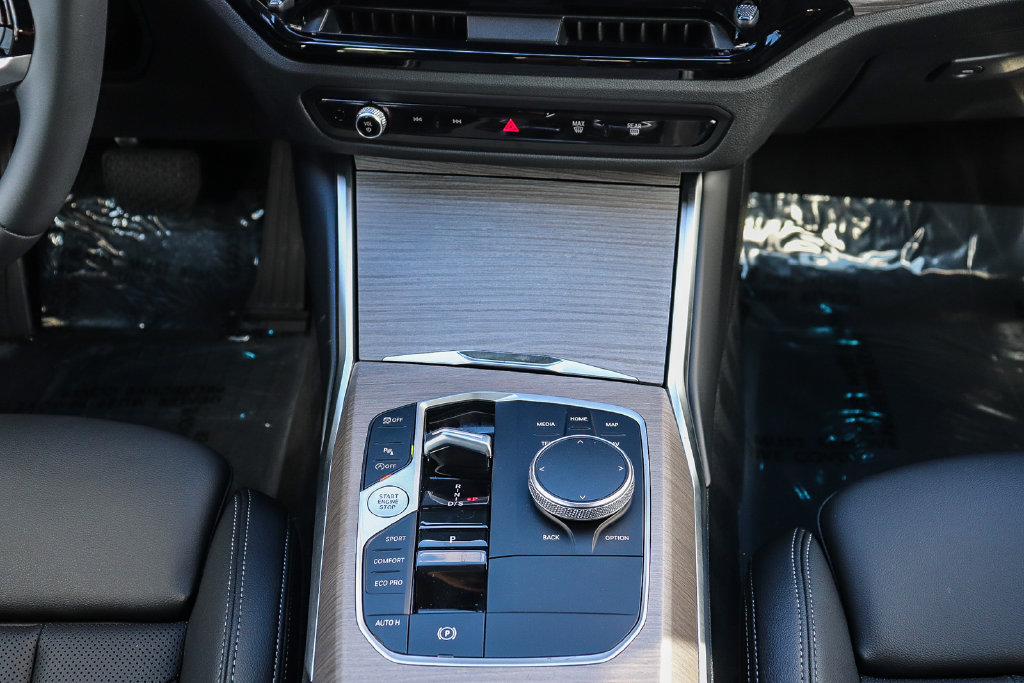 Used 2026 BMW 330i Sedan RWD image 13