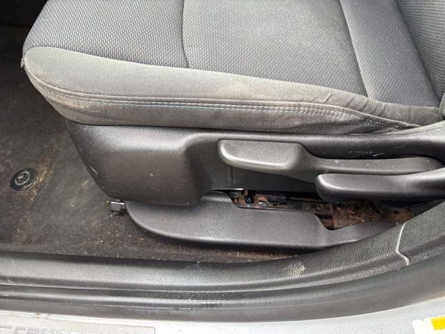 Used 2017 Chevrolet Cruze LT w/ RS Package image 12