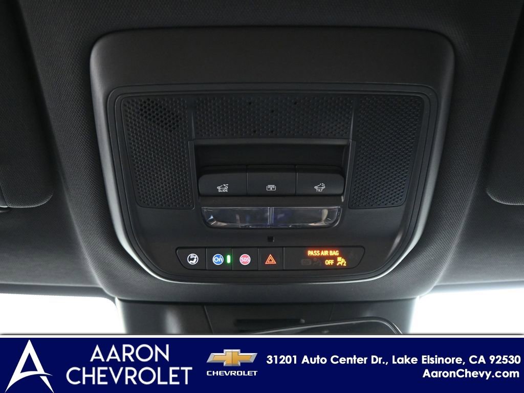 New 2026 Chevrolet Equinox EV LT w/ LPO, Blackout Package image 31