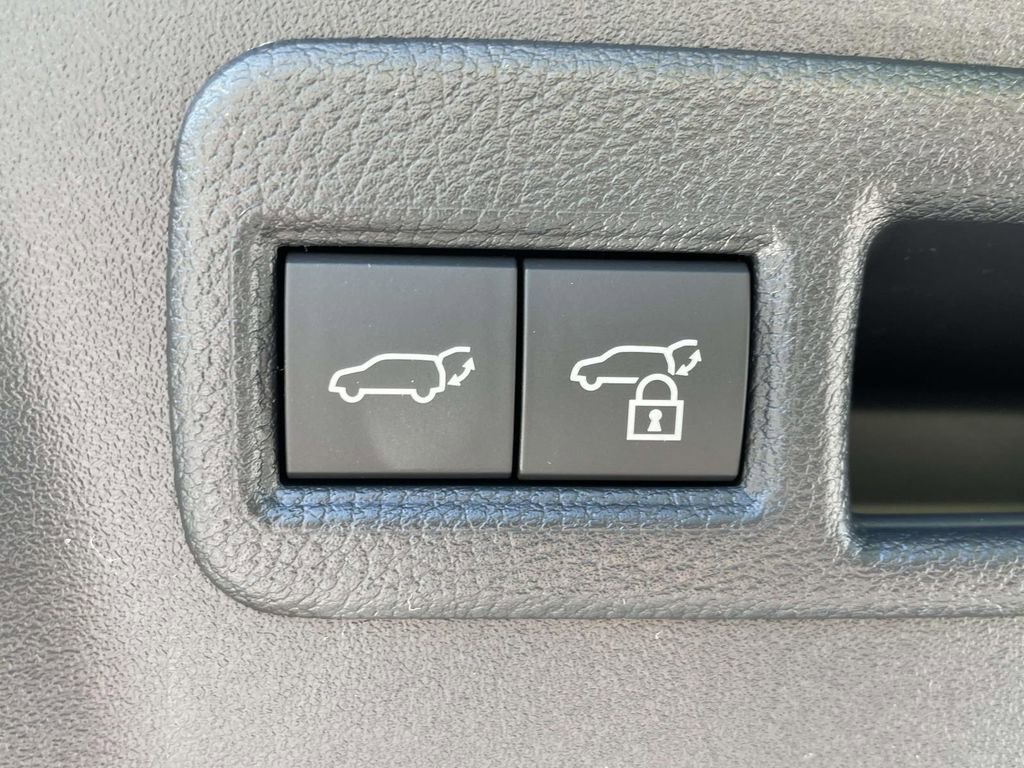 New 2026 Subaru Uncharted AWD image 11