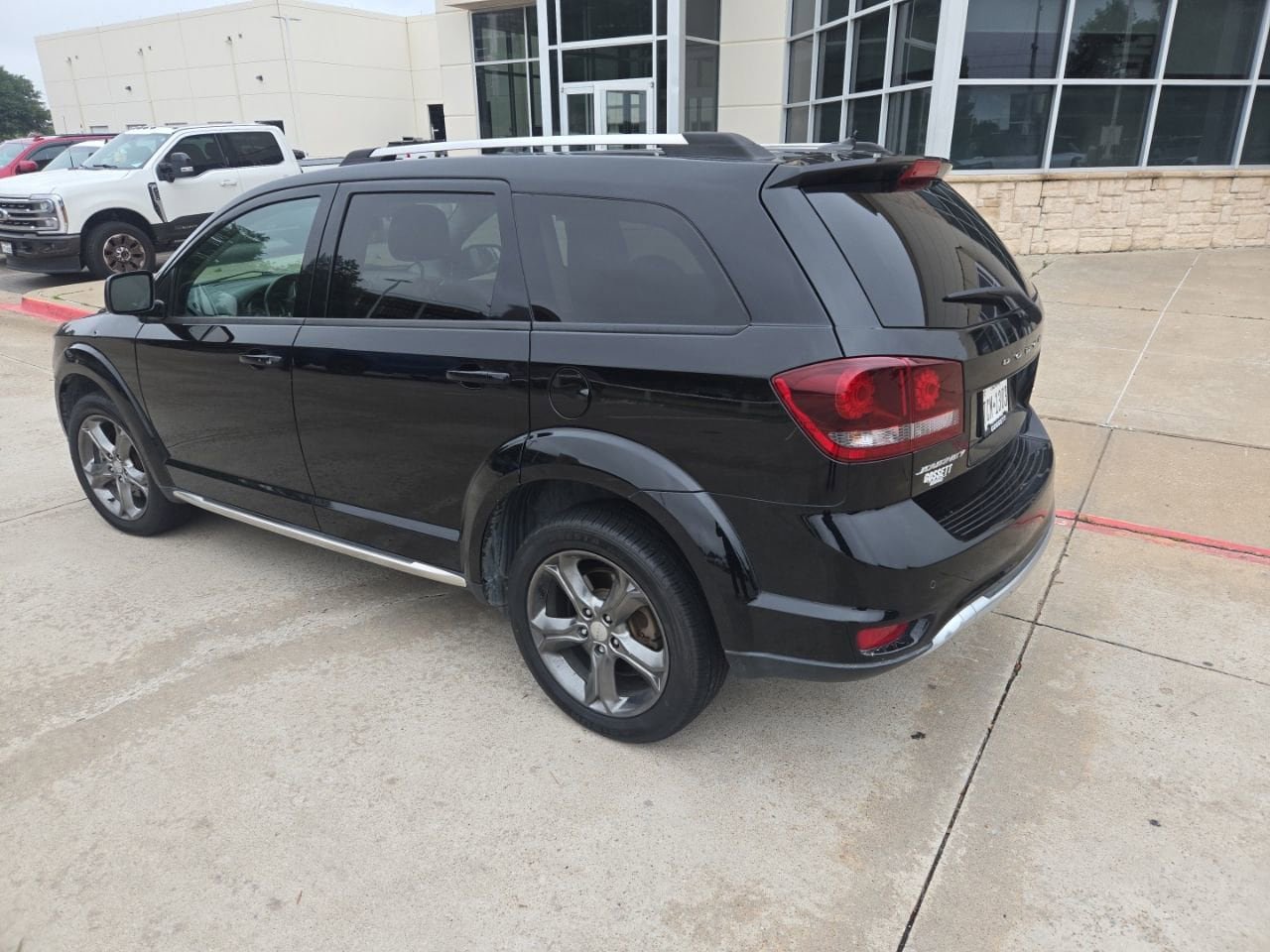 Used 2016 Dodge Journey Crossroad FWD image 3