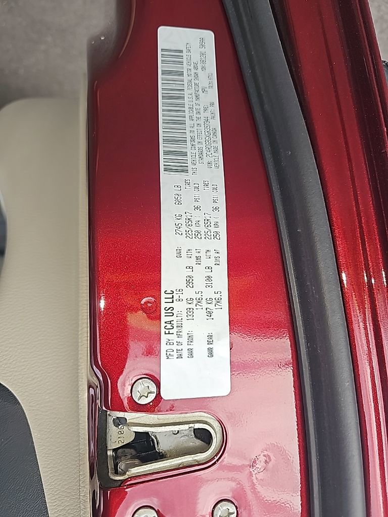 Used 2016 Dodge Grand Caravan American Value Package w/ UConnect Hands-Free Group FWD image 10