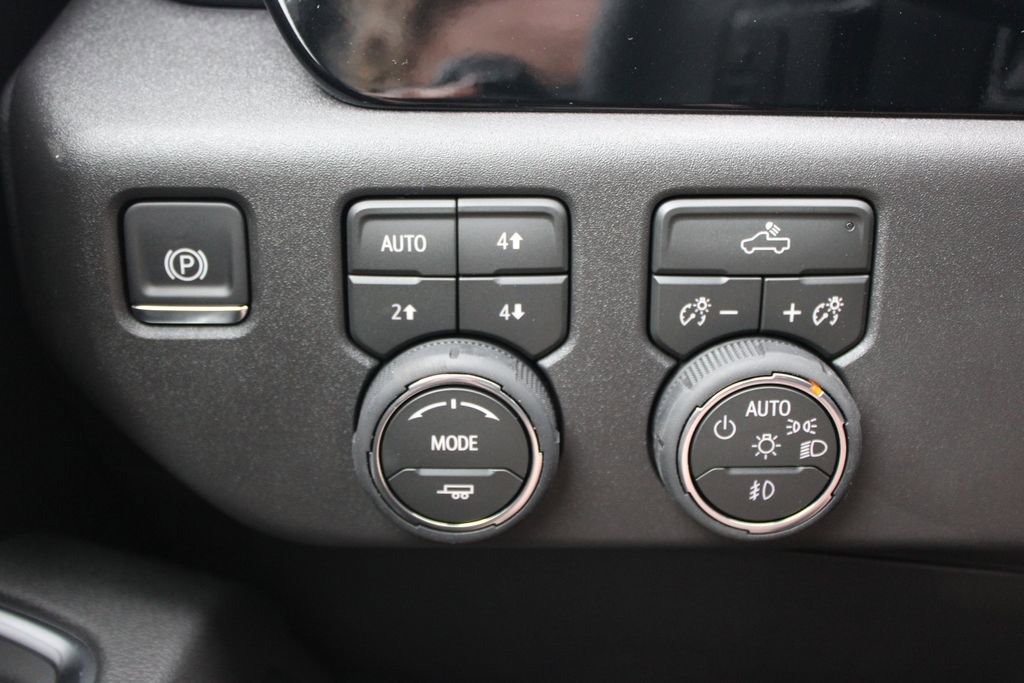 New 2026 Chevrolet Silverado 1500 LT Trail Boss w/ Convenience Package II image 39