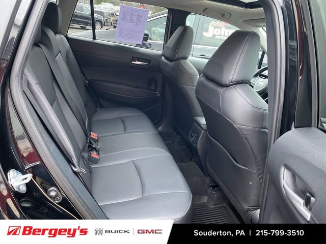 Used 2023 Toyota Corolla Cross XLE w/ Convenience Package image 30