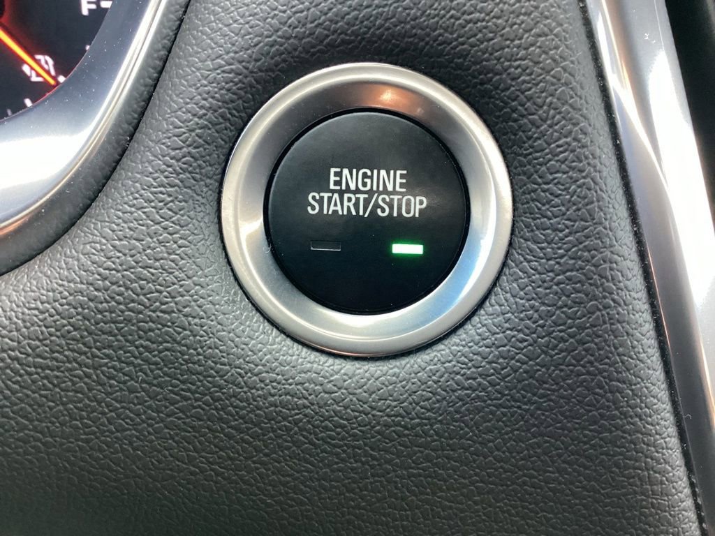 Used 2022 Chevrolet Traverse Premier image 25