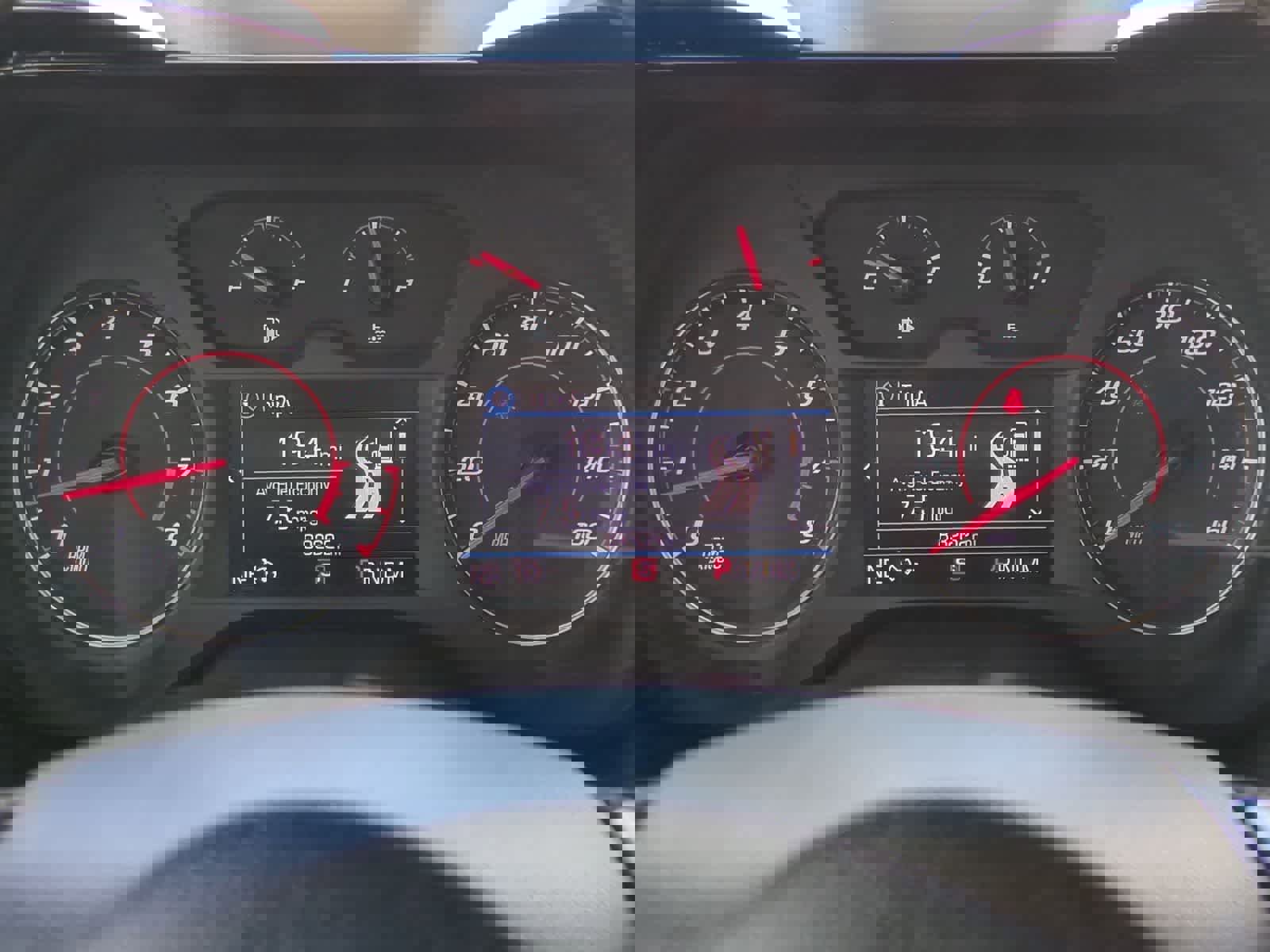 Used 2020 Chevrolet Camaro LT image 34