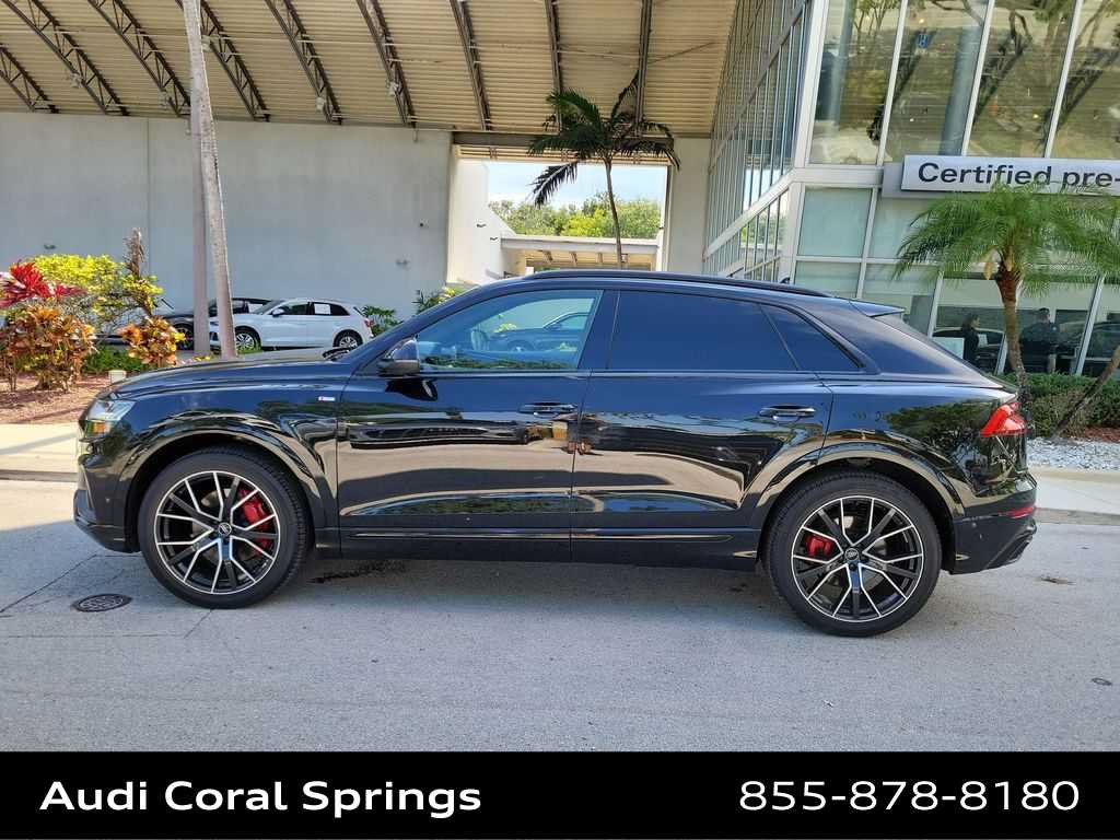 Certified 2022 Audi Q8 Prestige w/ Prestige Package AWD/4WD image 5