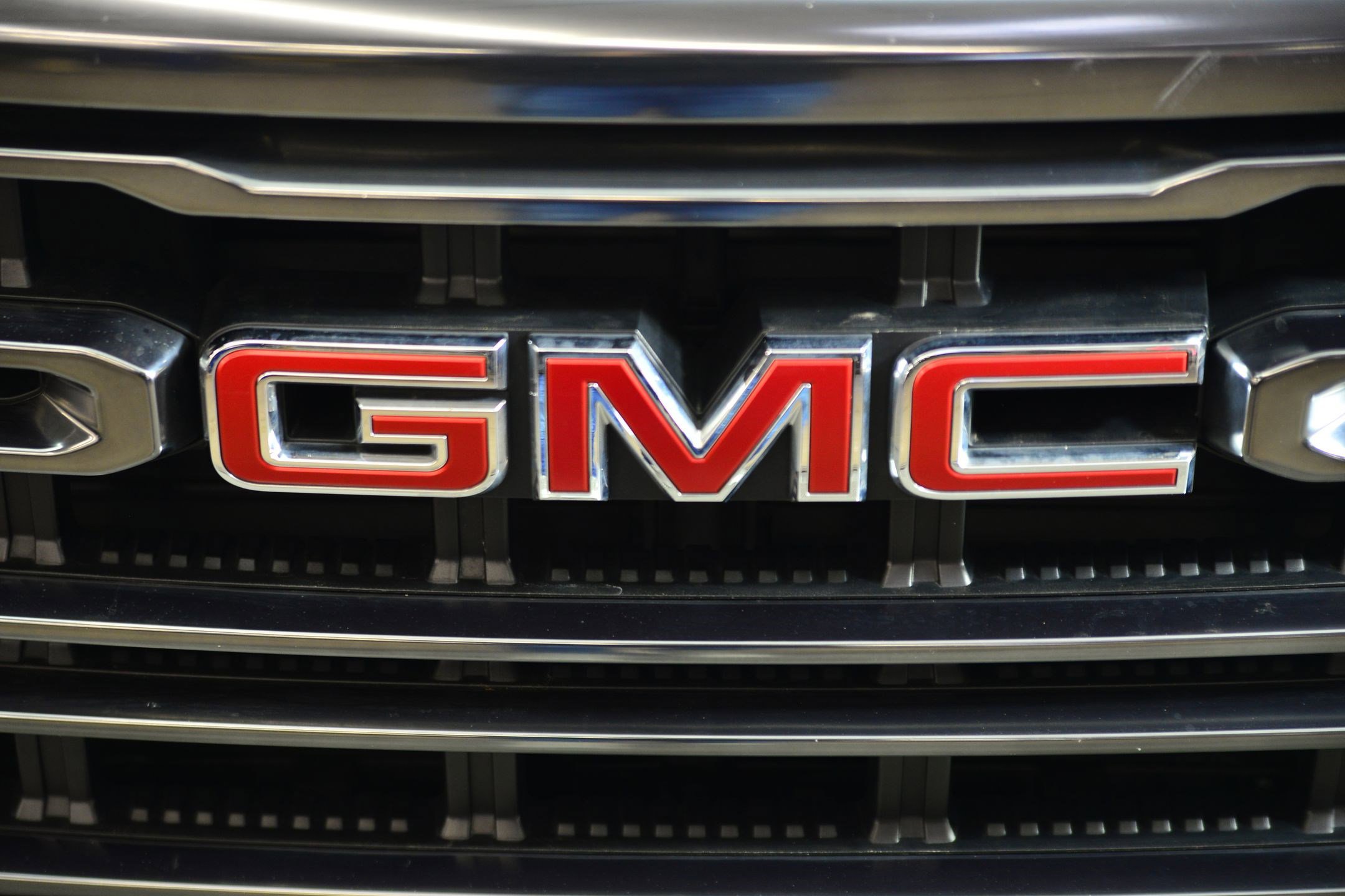 Used 2022 GMC Canyon AT4 w/ Trailering Package image 14